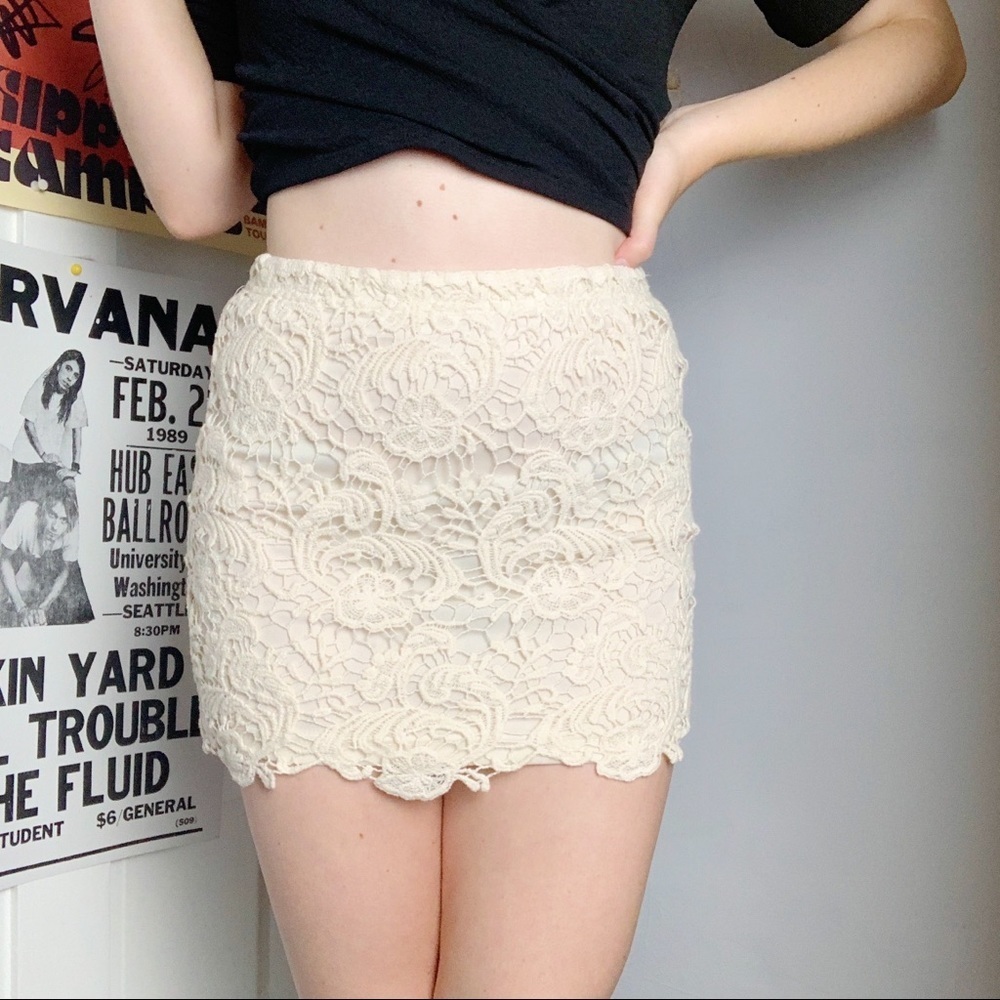 Wet Seal Ivory Lace Mini Skirt